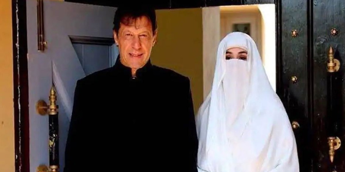PM Imran Bushra Bibi contract Coronavirus