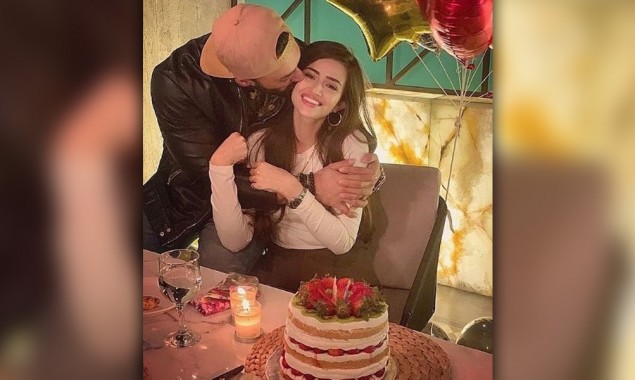 Umair Jaswal Celebrates Wifey Sana Javed’s 28th Birthday