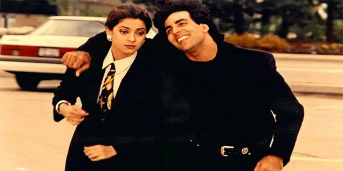 This Akshay Kumar & Juhi Chawla's 'Pawri' Video Brings 90s Nostalgia Back
