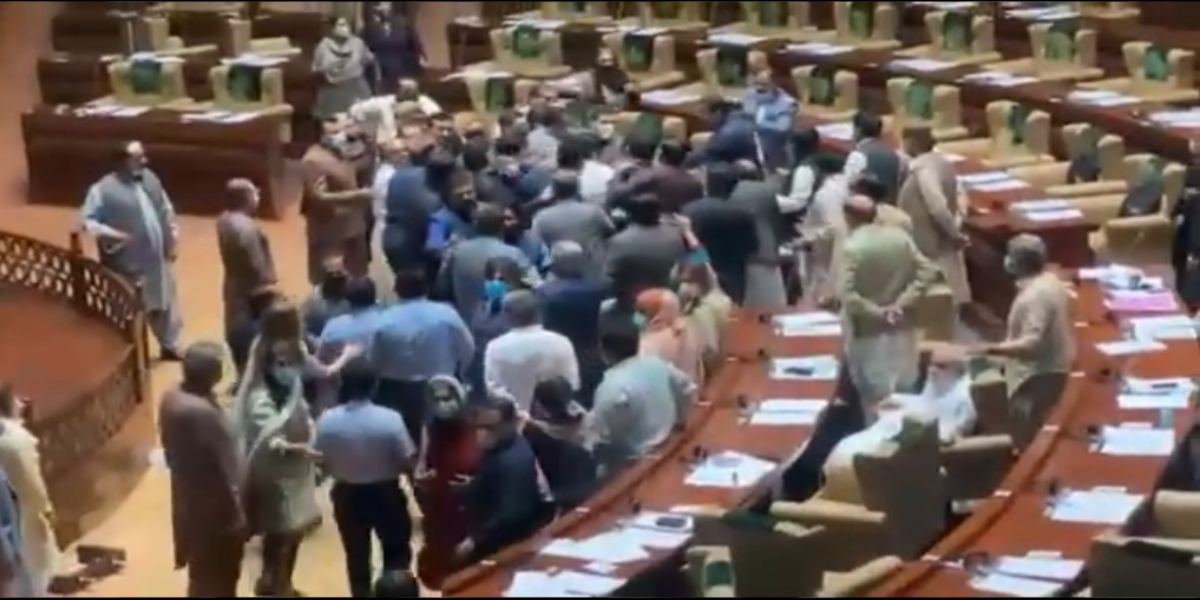 Senate Elections: PTI Lawmakers Beat Up Rebel Members In Sindh Assembly