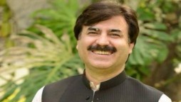 Traffic Warden Suspended For Asking About Housing Scheme To Shaukat Yousafzai