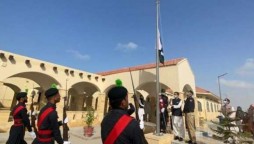 Pakistan Army, Deputy Commissioner Hold Flag Hoisting Ceremony In Gawader