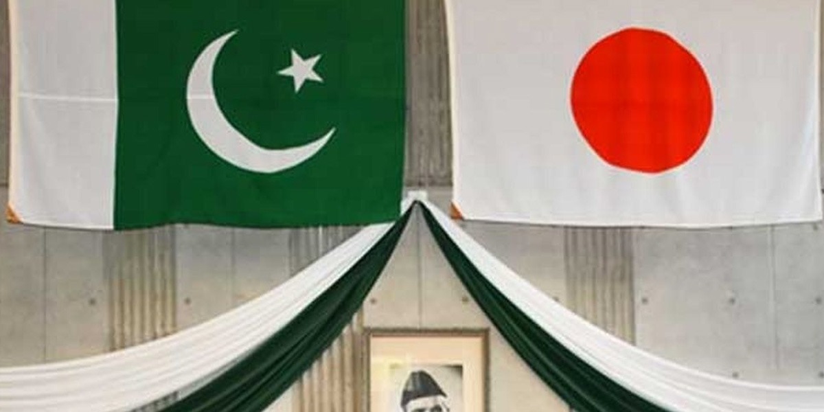 Pakistan, Japan
