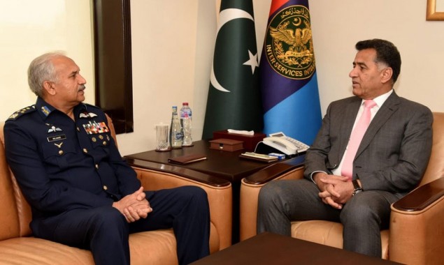 DG ISI Hails Air Chief Mujahid Anwar For His Outstanding Career