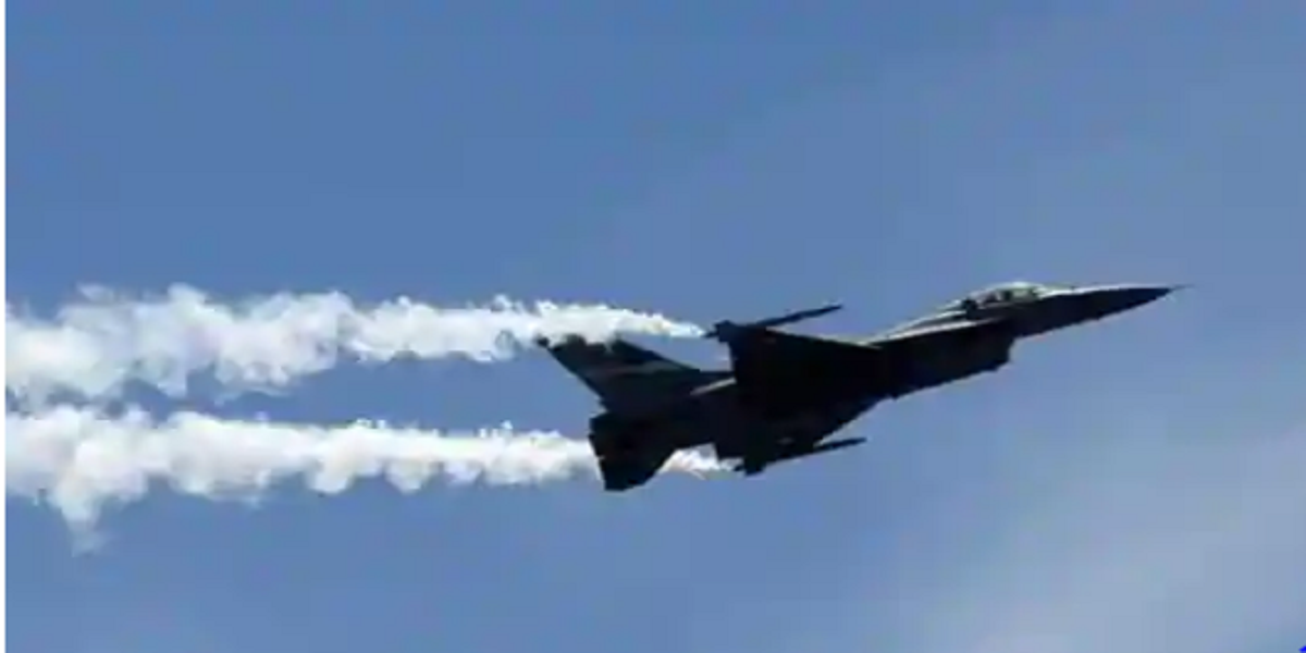 Pilot died as MiG-21 crashes in central India, source