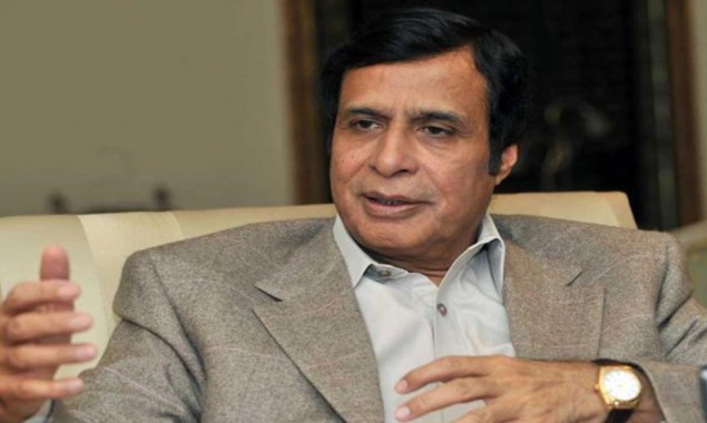 Elahi unhappy with Baryar for contesting Sialkot by-elections on PTI ticket