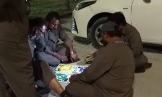 PSL 2021: People spotted playing ludo during QG v IU match