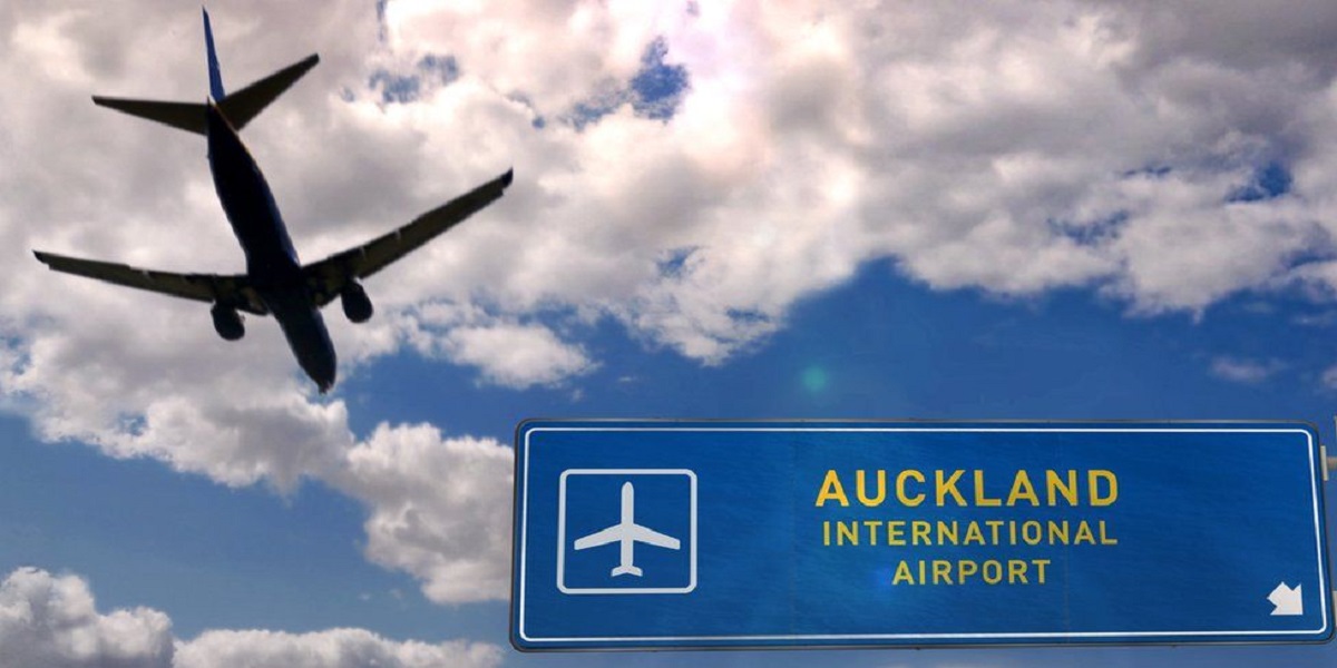 New Zealand: Airport worker tests positive