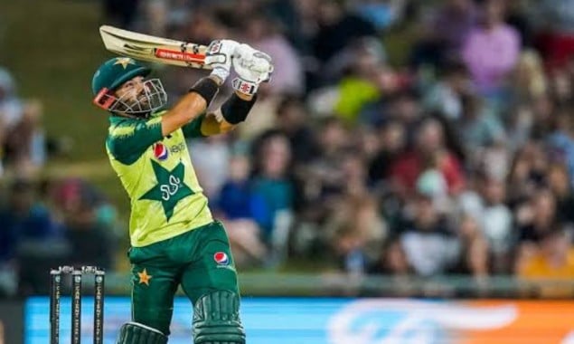 Pakistan Defeats South Africa By 4 Wickets; Leads series 1-0