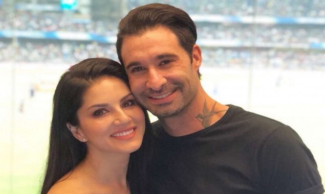 What did Sunny Leone receive on her wedding anniversary?