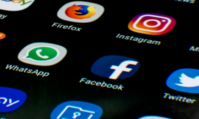 Social Media Platforms starting to restore in Pakistan