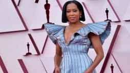 Regina King's Oscar 2021 gown was made with 62,000 sequins and took 140 hours to complete