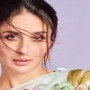 Kareena Kapoor remembers her late Uncle Rishi Kapoor