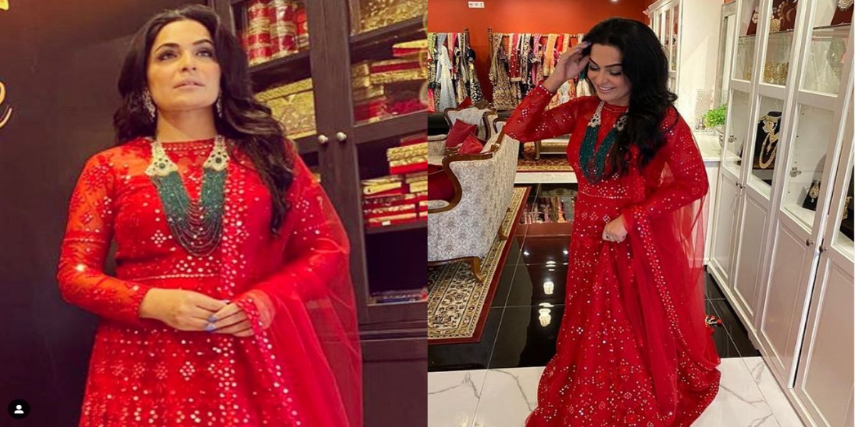 Meera Jee looks gorgeous in eastern red outfit