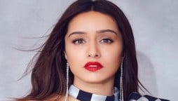 Shraddha Kapoor celebrates 60 million followers on Instagram