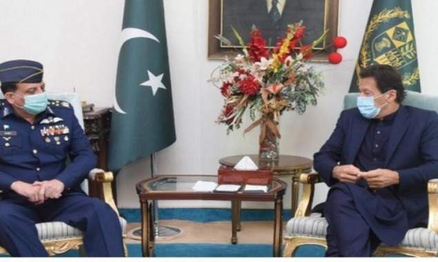 PM Imran, Air Chief Discuss Matters pertaining to Pakistan Air Force