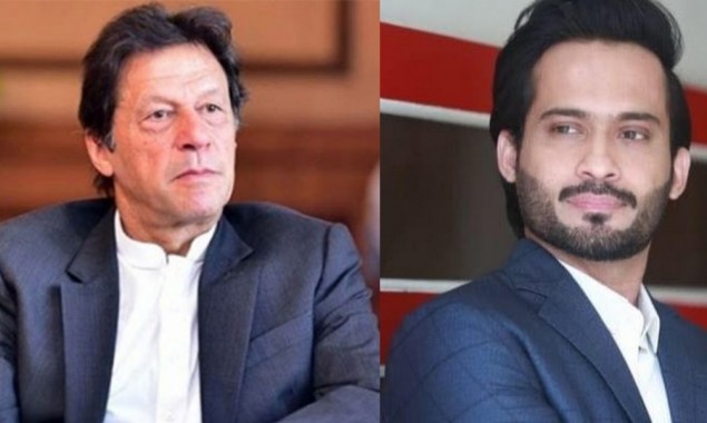 Twitteraties Demand PM Imran To Take Some Notes From Waqar Zaka; Here’s why!