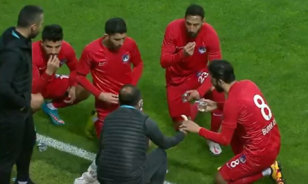 Video of Turkish players opening their fast during match goes viral