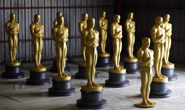 Honorary Oscars gala delayed as Hollywood braces for Omicron