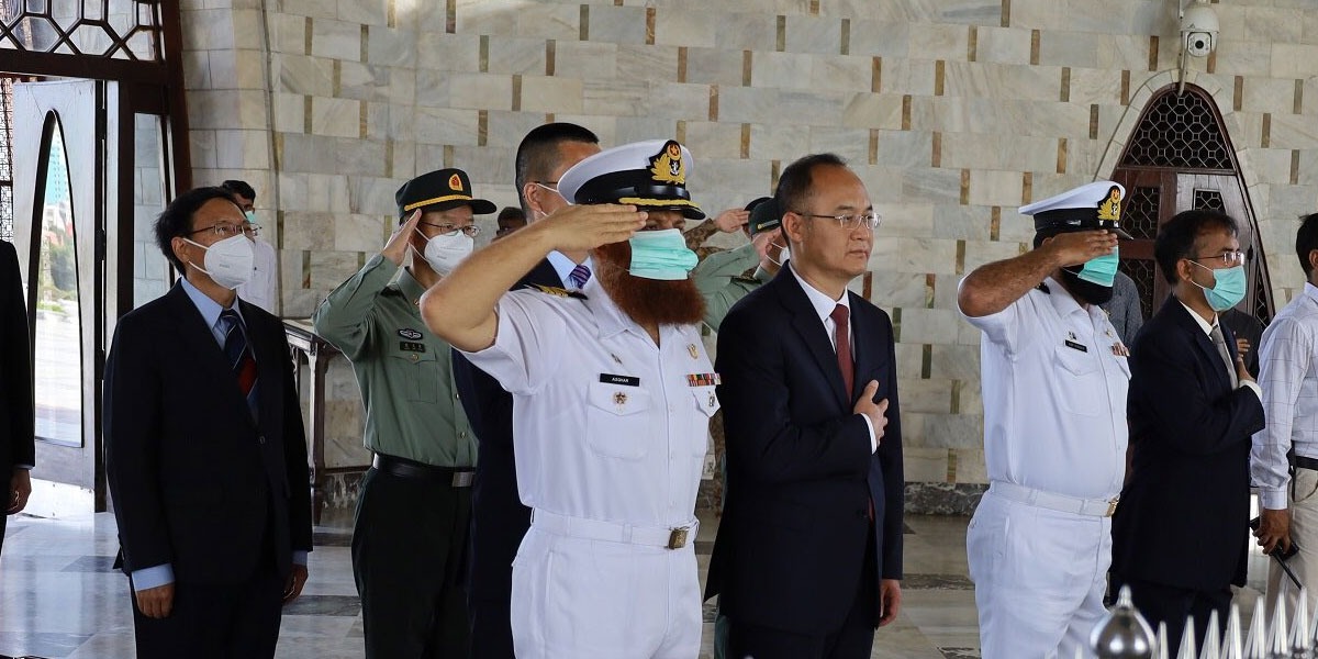 Chinese Ambassador to Pakistan Pays Visit To Mazar-e-Quaid