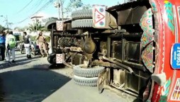 Larkana: Eight People Killed As Bus Rams Tractor-Trolley