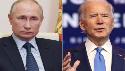 Biden Expels Russian Diplomats, Imposes New Sanctions Over Cyber-Attack