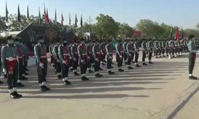 Corps Commander Karachi Reviews Passing Out Parade of 28 Basic Recruit Course