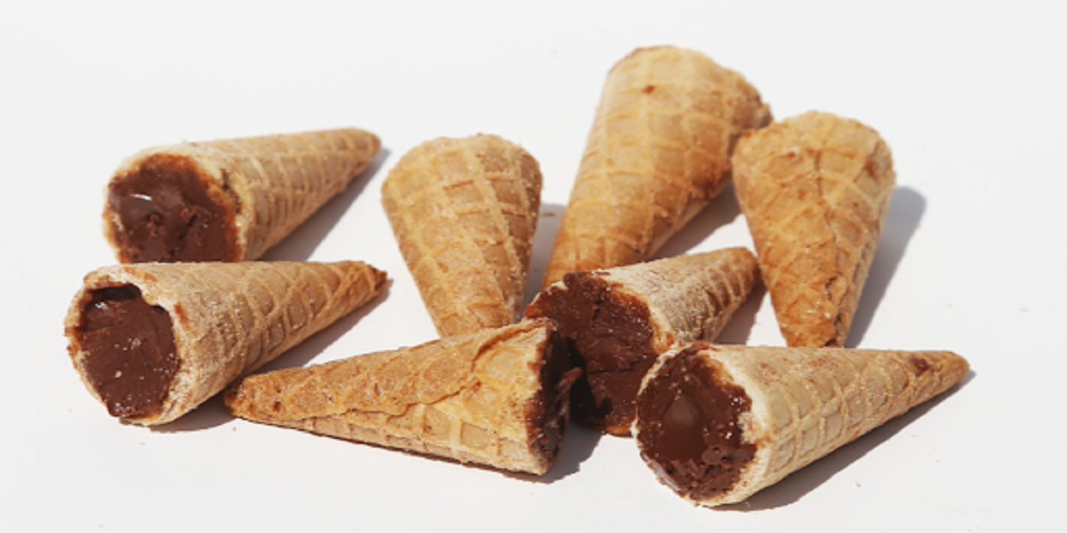 Tweeple react as woman files 'petition' to remove end part of cornetto cones