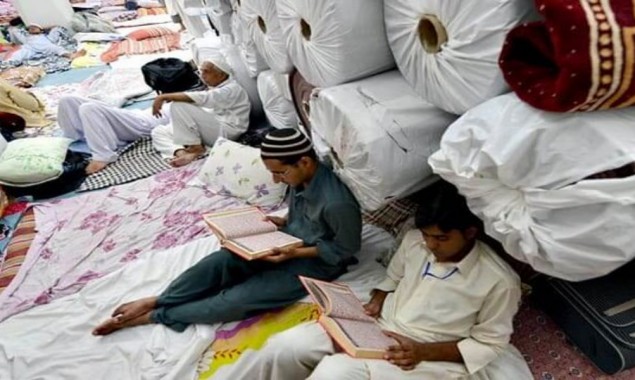 Coronavirus: Punjab Government bans Aitkaaf in mosques