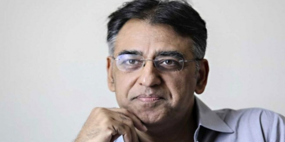 Asad Umar second COVID jab