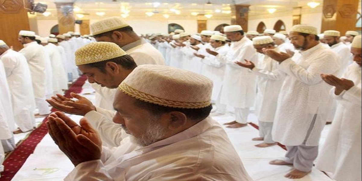 Bohra community celebrates Eid-ul-Fitr with religious zeal and fervor