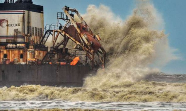 Cyclone Tauktae Sparks Fears In India’s Gujarat Amidst heavy rains, thunderstorms