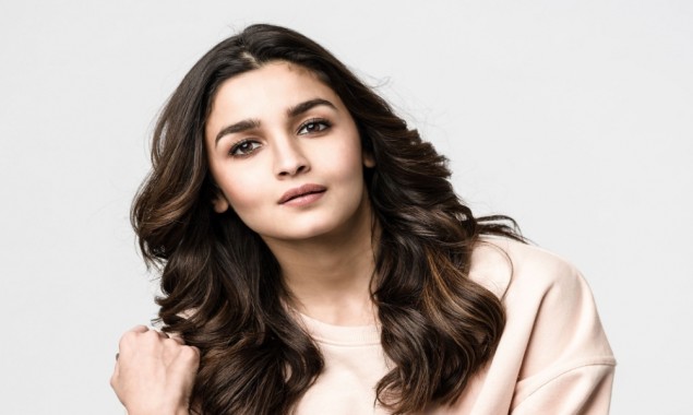 Alia Bhatt looks stunning in traditional lehenga