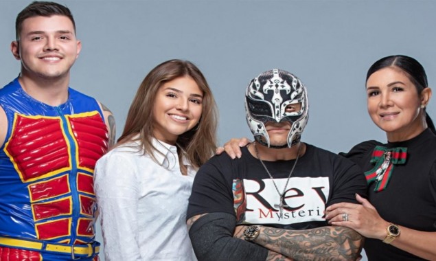 How Rey & Dominik Mysterio Make History At WWE WrestleMania?