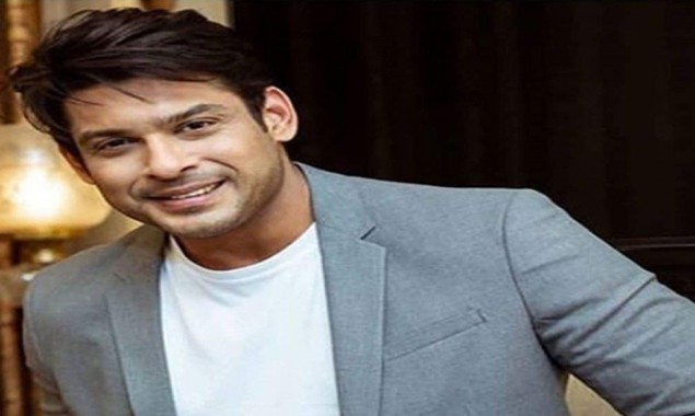 Bigg Boss 13 star Sidharth Shukla proves he is such a charm