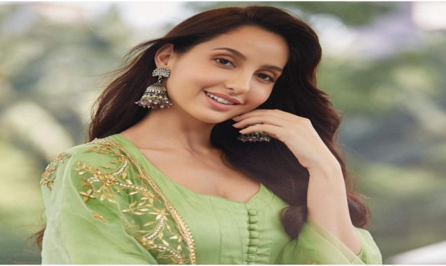 Nora Fatehi request fans to donate for Covid relief fund