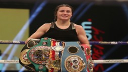 Katie Taylor defeated Natasha Jonas in a spectacular fight