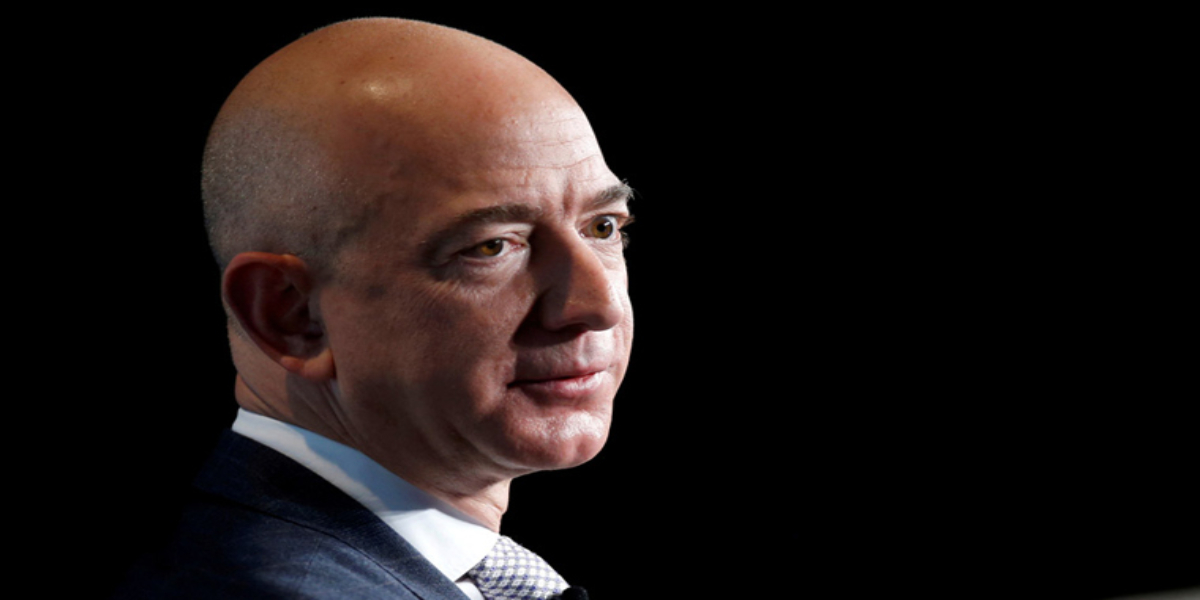 Jeff Bezos sells Amazon shares