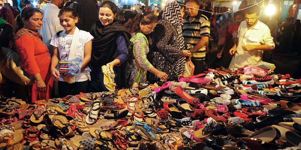 Sindh govt changes days of operating businesses once again