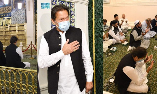 PM Imran Pays Respects At Roza-e-Rasool