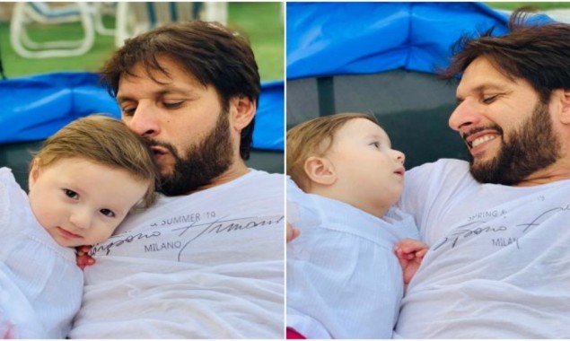 Shahid Afridi with daughter