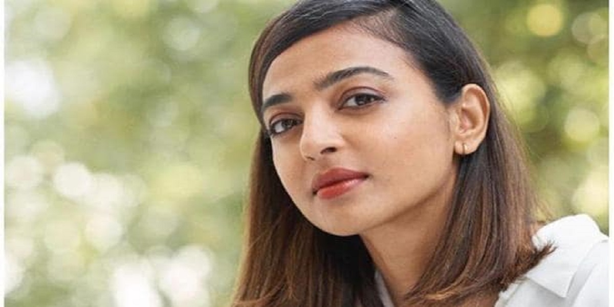 Radhika Apte nude clip