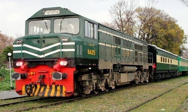 Railways Issues New Working Schedule For Reservation Offices