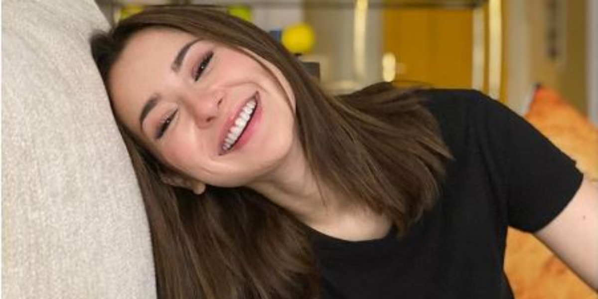 Hania Amir New Video Goes Popular