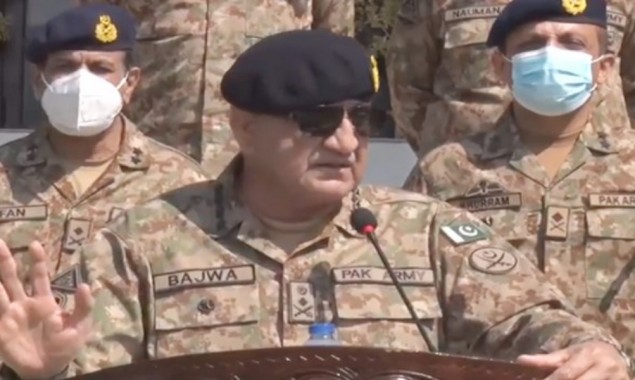 COAS Spends Eid 2nd Day With Troops Stationed On Western border