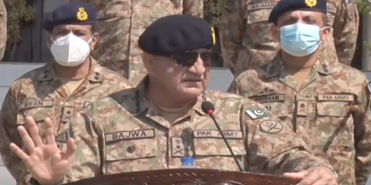 COAS Spends Eid 2nd Day With Troops Stationed On Western border