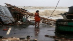 India: Cyclone 'Yaas' Destroys Thousands Of Homes, Kolkata Airport Closed