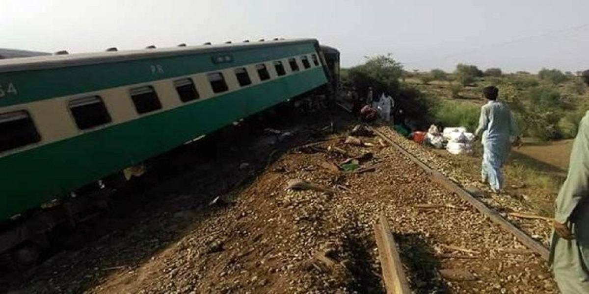 Shalimar Express Sukkur