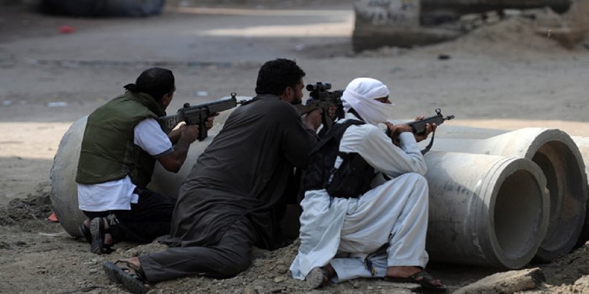 Shikarpur: eight criminals and two police individual died in Kandhkot