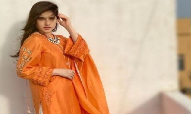 Neelam Muneer Stuns In Orange Dress On 2nd Day Of Eid